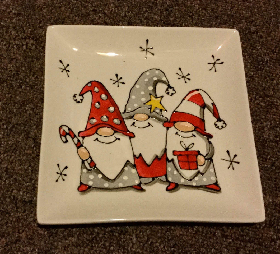 Plate 6 1/2'' x 6 1/2''